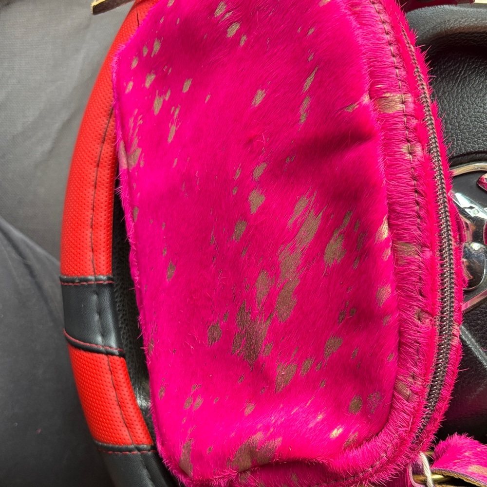 Keep It Gypsy Pink and Gold Crossbody Bag - Picture 2 of 6